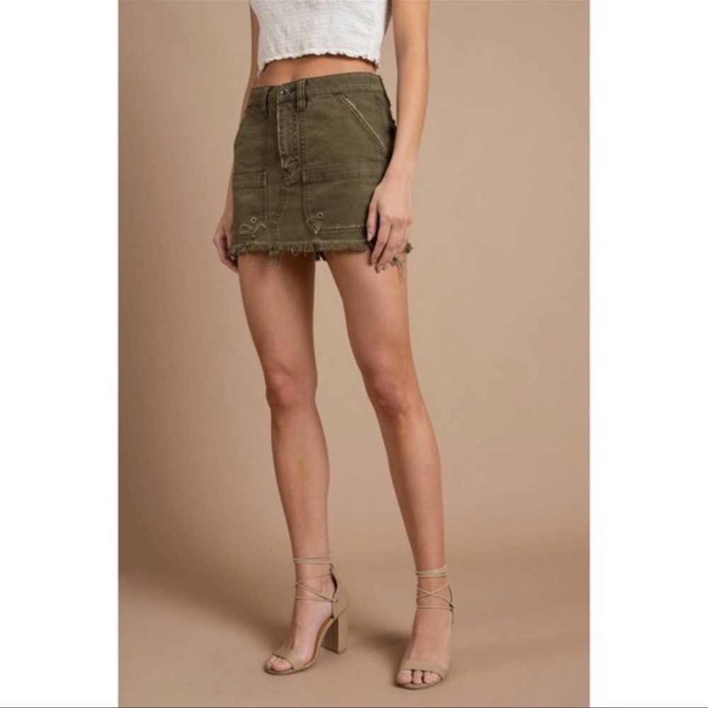 Free People Army Green Utility Skirt! Like New!